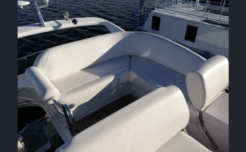 Galeon 330 Fly-kuva-10